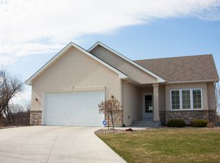 14912 Pheasant Run Ct NW, Prior Lake, MN 55372