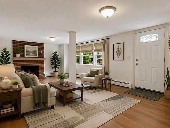 3rd image of 12 Mansfield St
