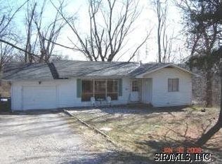 145 Athlone Dr, Caseyville, IL 62232