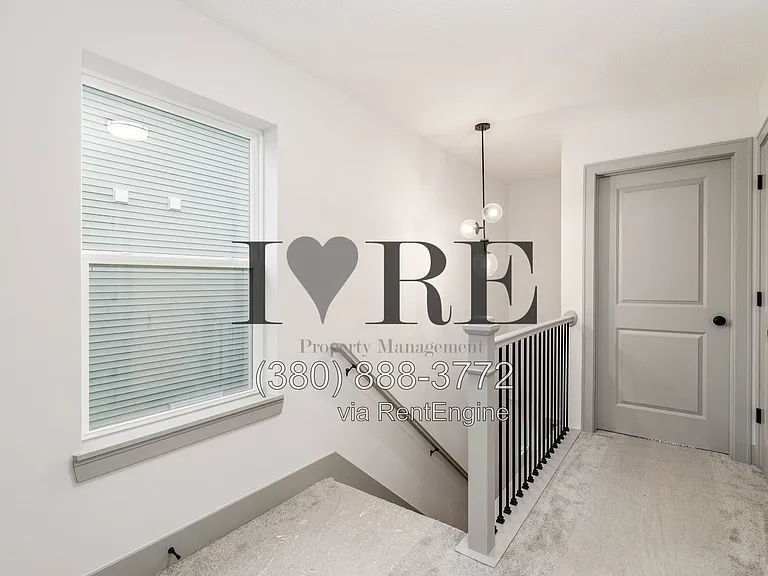 976 Ellsworth Ave — Photo 21
