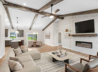 17347 Olivia Ct, Boonville, MO 65233
