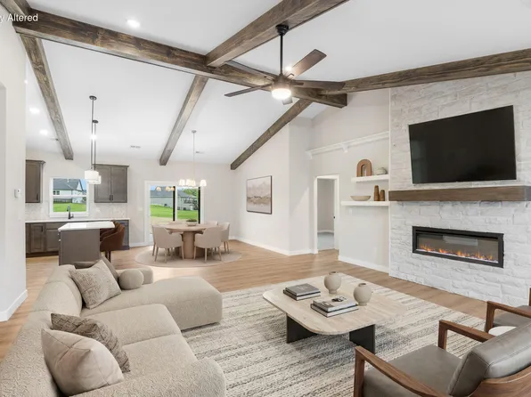 17347 Olivia Ct, Boonville, MO 65233