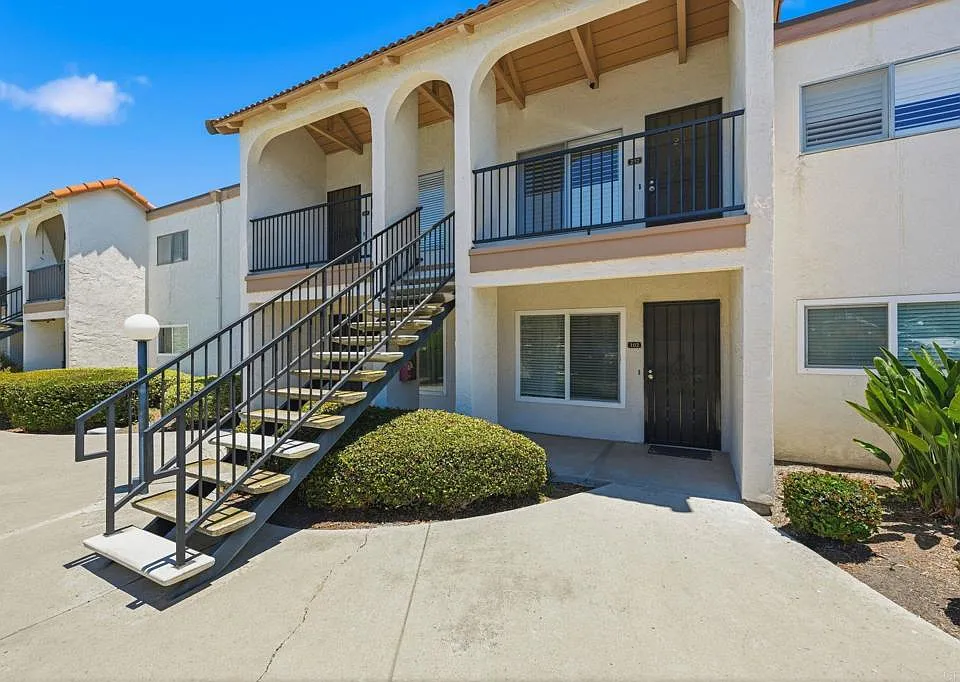 204 Candice Pl