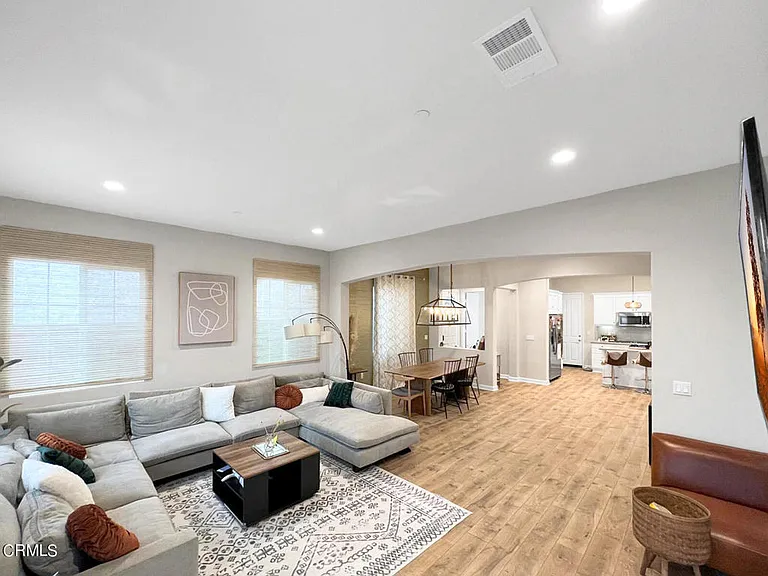 1653 Range Rd — Photo 6