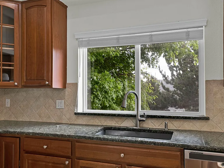 705 Witchhazel Ct — Photo 20