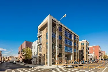 Rented by aptsandlofts.com