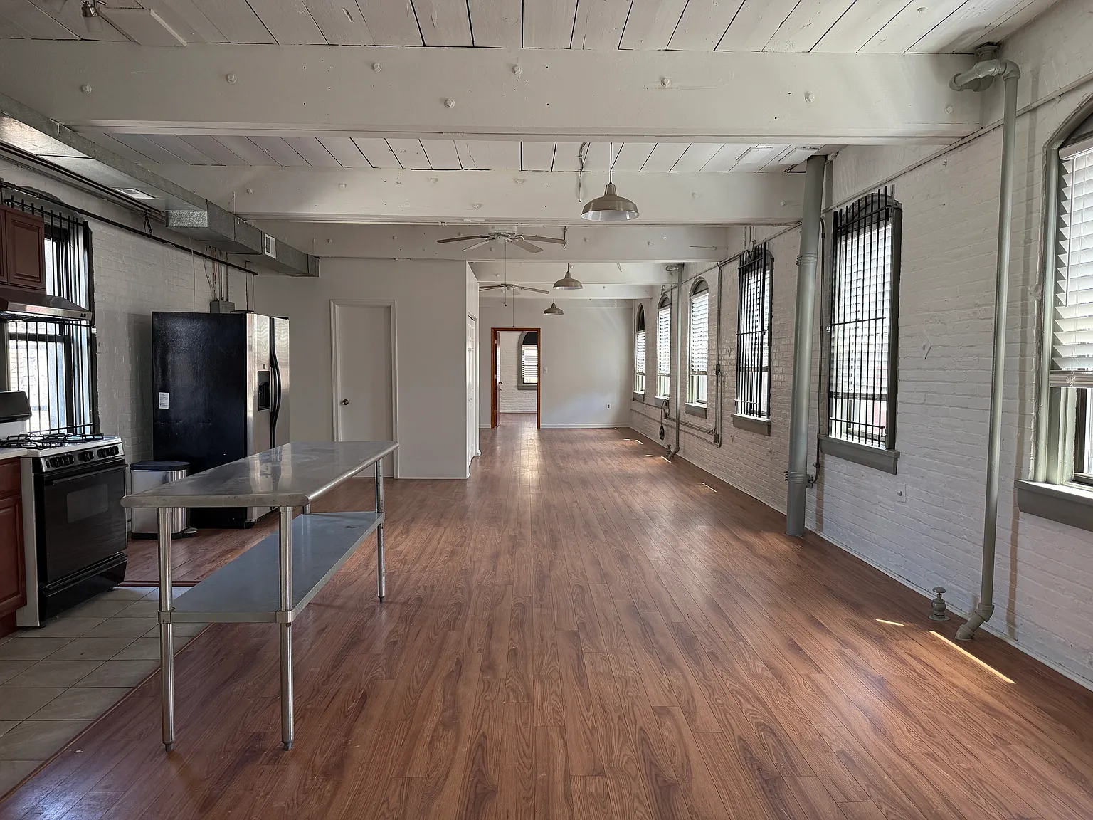 1 bed, $1,900 — Photo 1