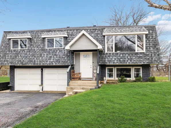 24254 S Burr Rd, Channahon, IL 60410