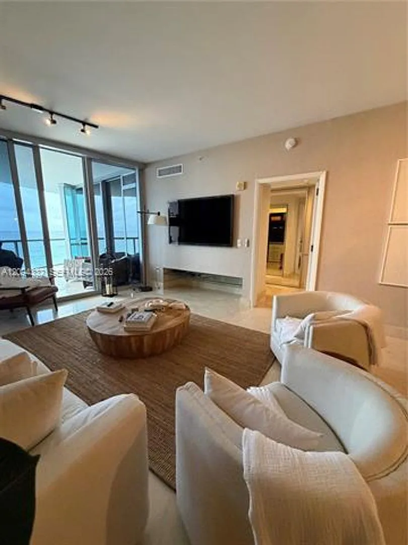 17121 Collins Ave cu-904, Sunny Isles Beach, FL 33160 — Photo 3