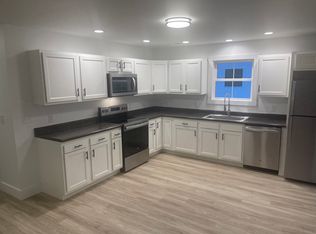 601 49th St SE, Charleston, WV 25304