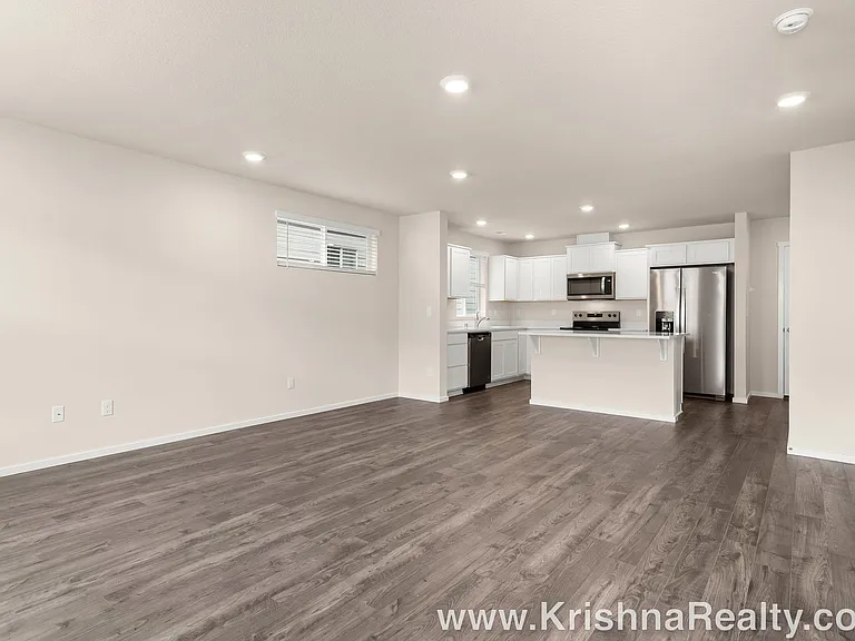 10615 NE 120th Pl — Photo 7