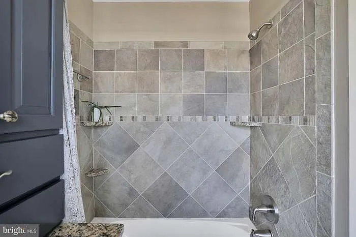 2nd bedroom bathroom