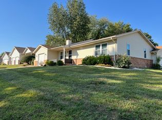 101 Astoria Rd, Springfield, IL 62704