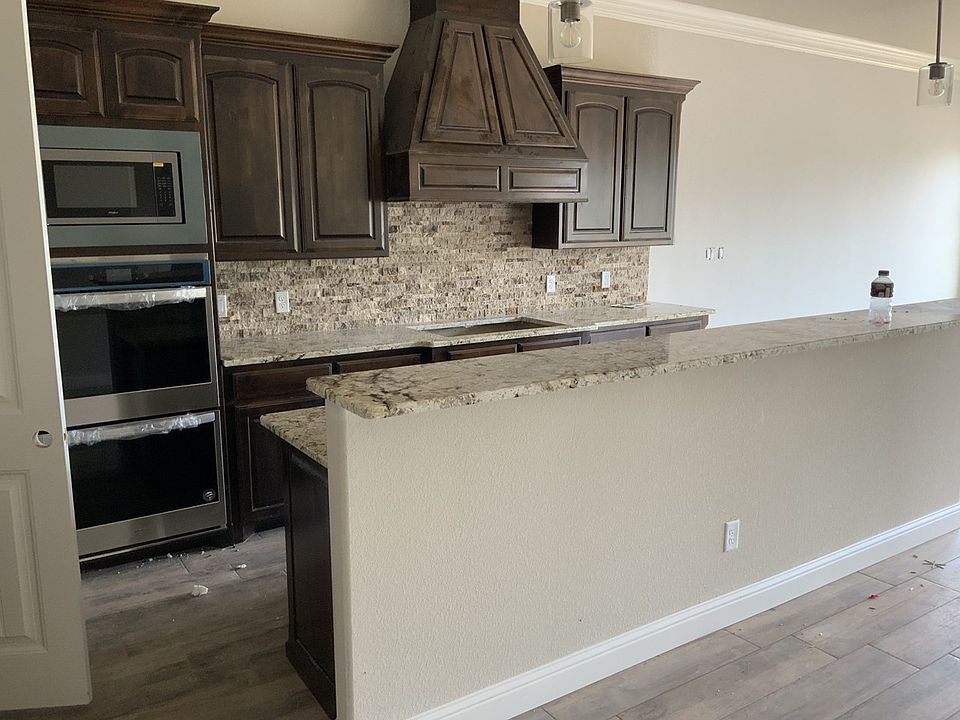 1st image of 2037 Clive Dr
