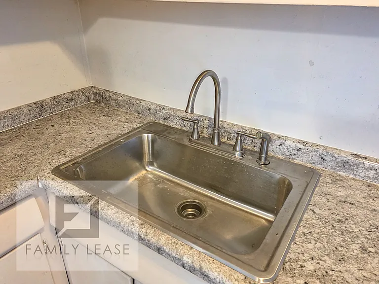201 Miskell Blvd — Photo 8