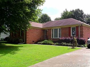 5600 Faulconbridge Rd, Charlotte, NC 28227