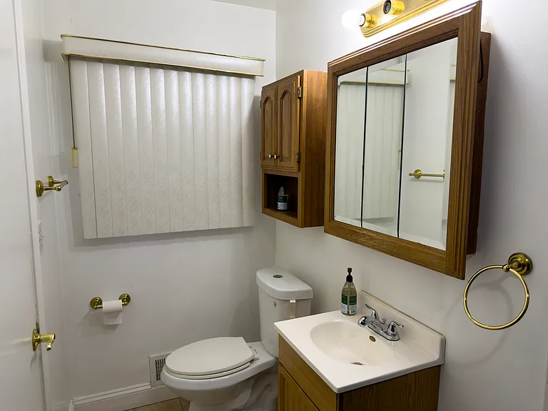21233 Fairview Dr — Photo 22