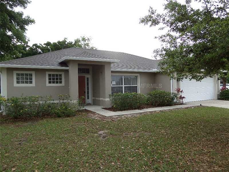 1st image of 826 Tranquility St