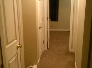 215 Berry Ave, Versailles, KY 40383