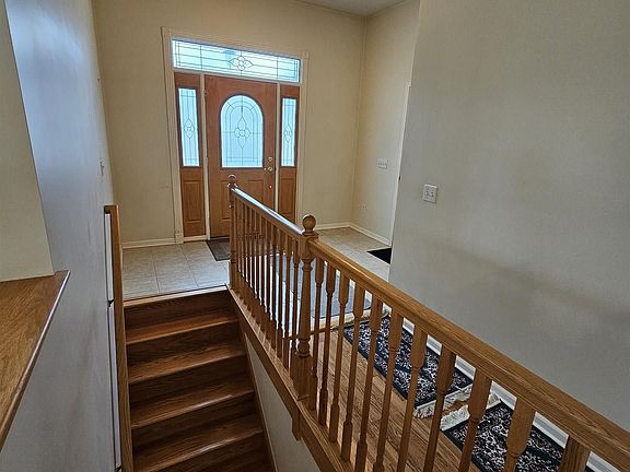 4th image of 2431 S Morrice Rd