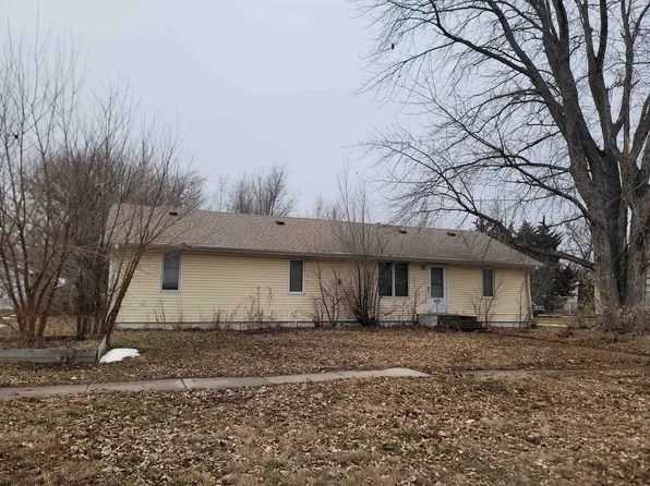 409 Silver St, Oxford, NE 68967