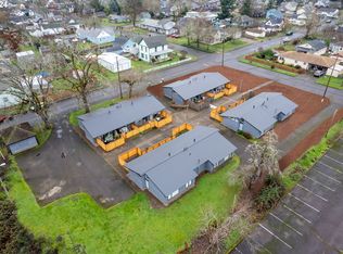 1208 Birch Ave, Cottage Grove, OR 97424