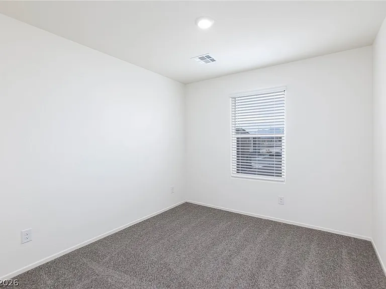 6061 Amaryllis Falls St — Photo 5