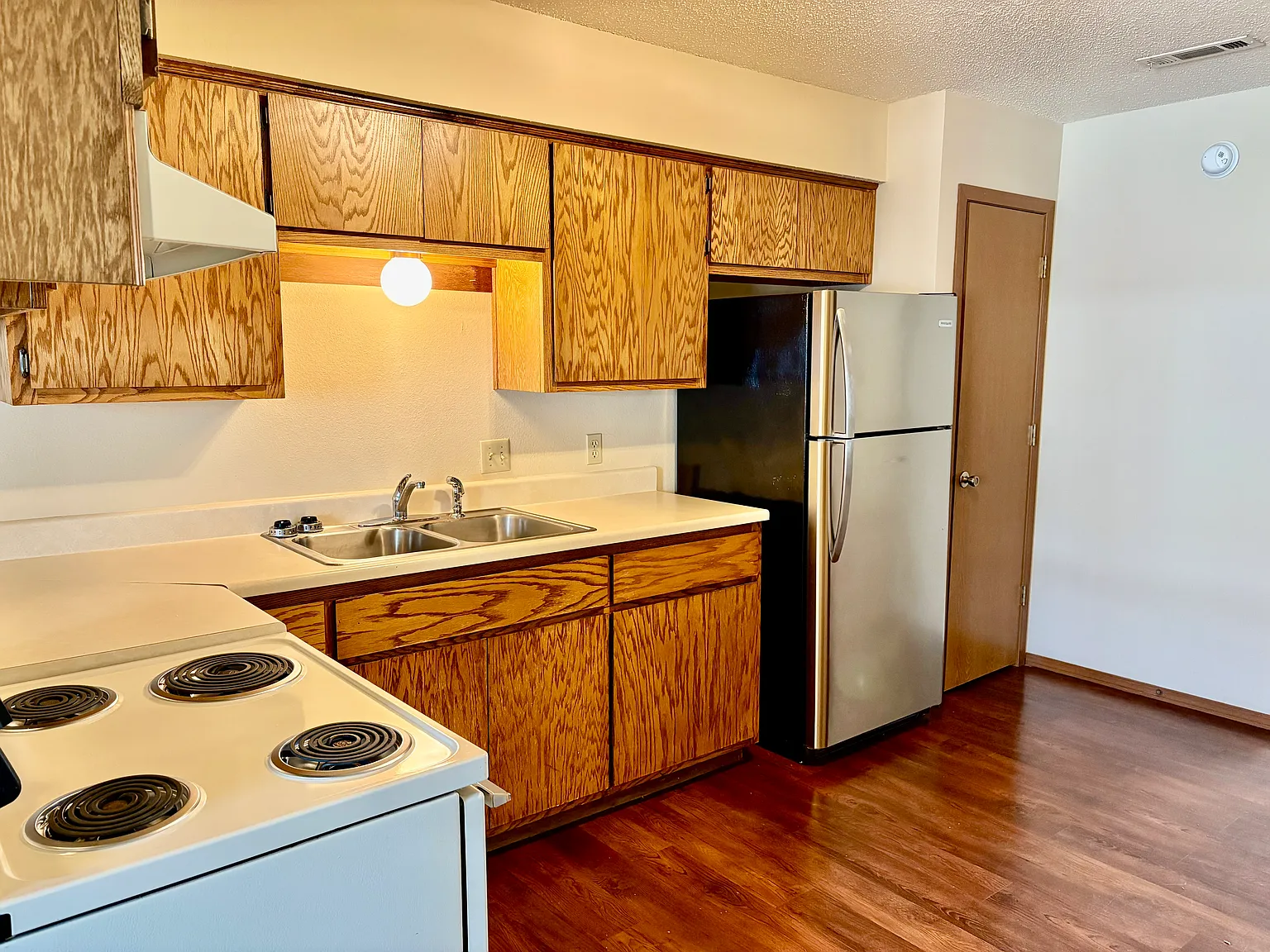 1 bed, 550 sqft, $715 — Photo 1
