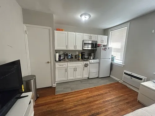 3416 Spring Garden St Photo 1
