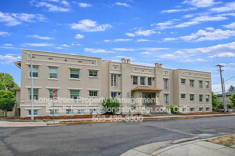 1 bed, 1.0 bath, 600 sqft, $1,349 — Photo 3