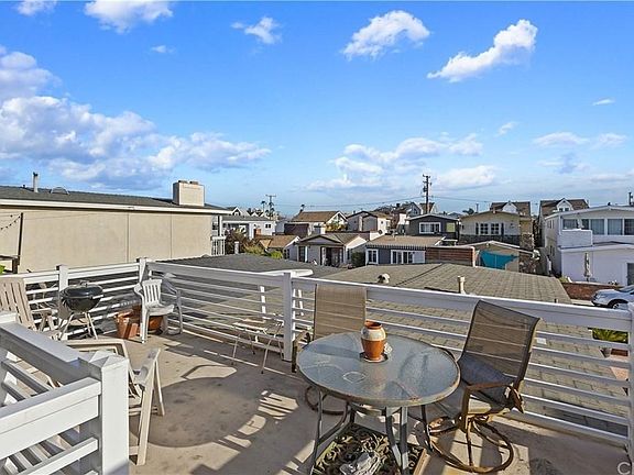 Porch is empty and ready to be your summer haven!