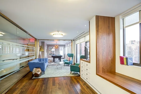 Rented by Greystar | media 2