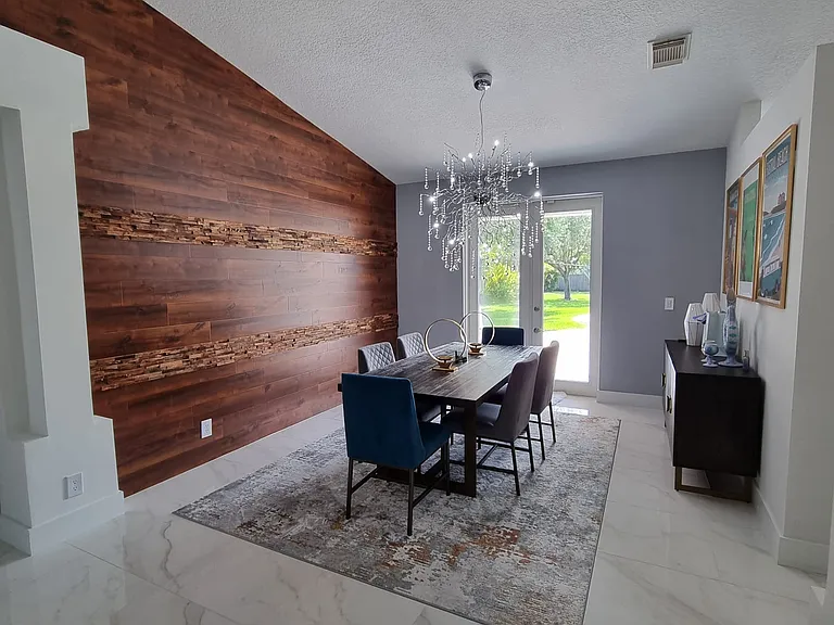 Formal dining room