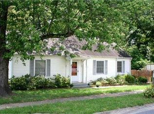 626 Burbank Cir SE, Smyrna, GA