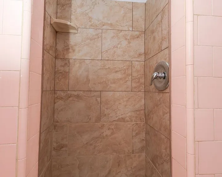 1022 N Euclid Ave — Photo 6