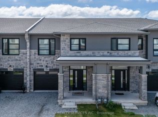 7201 Parsa St, Niagara Falls, ON L2H3T1