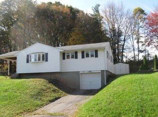 45 Mountain View Dr #D, East Hartford, CT 06108