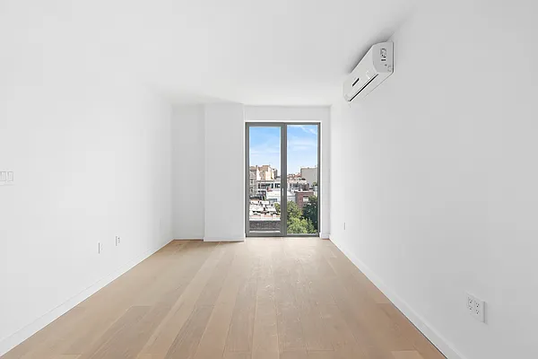 Rented by Compass | media 12