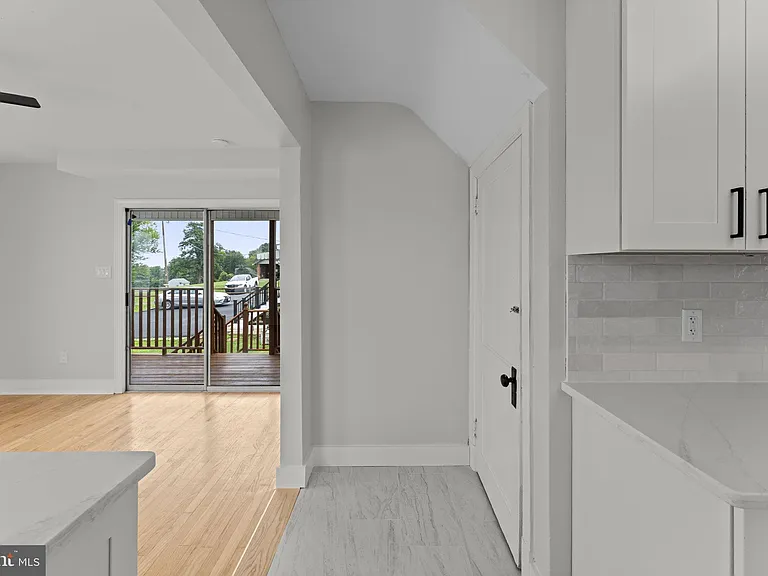 1818 Orange Rd — Photo 21