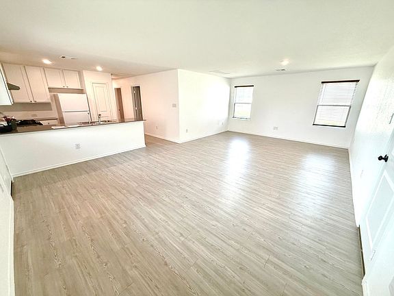 3rd image of 13406 Ansells Pl