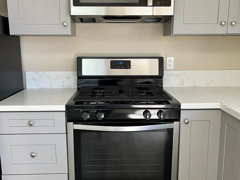 Clean kitchen!