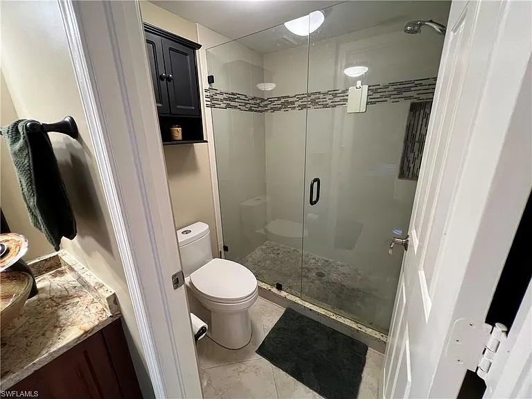 3051 Sandpiper Bay Cir #I102 — Photo 19