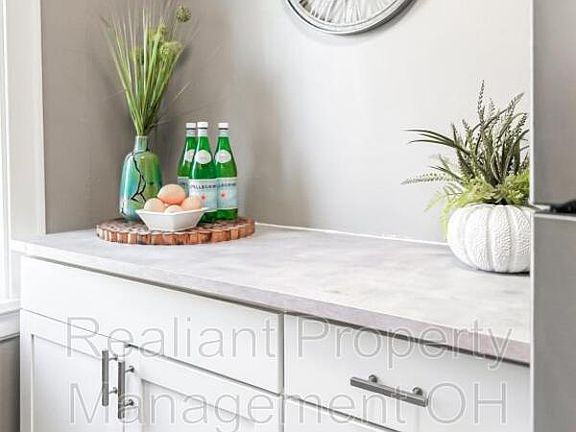 4th image of 2771 Robertson Ave #10-45