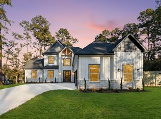 40714 Rolling Forest Dr, Magnolia, TX 77354