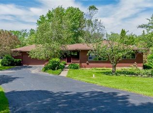 6666 Richardson Rd, Victor, NY 14564