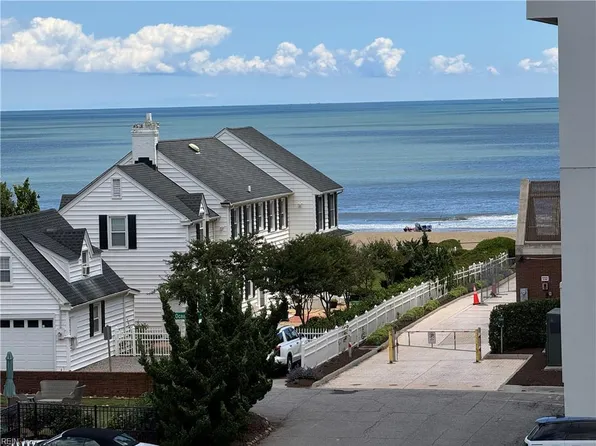 4135 Atlantic Ave #307, Virginia Beach, VA 23451