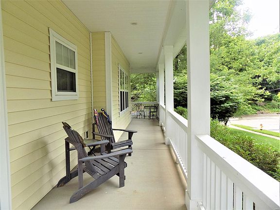 2nd image of 401 Symphony Hill Ct