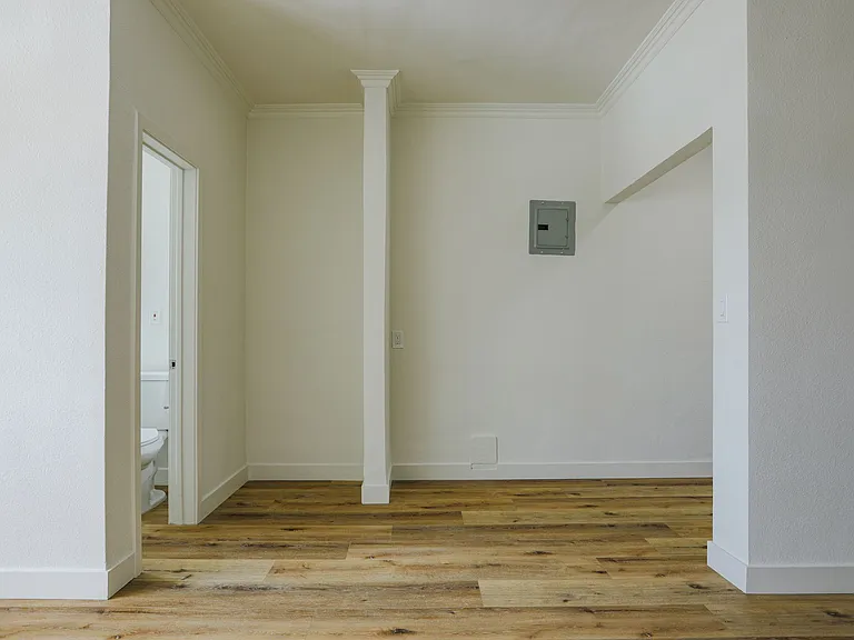 Fedora Woods — Photo 1