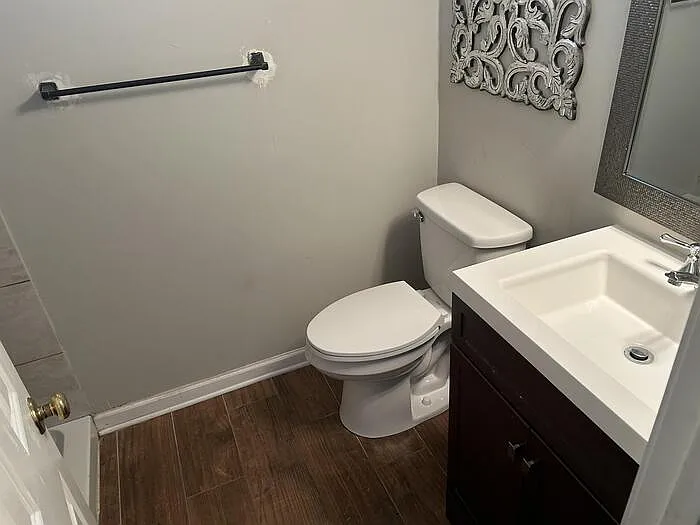 105 Brownsridge Ln — Photo 9