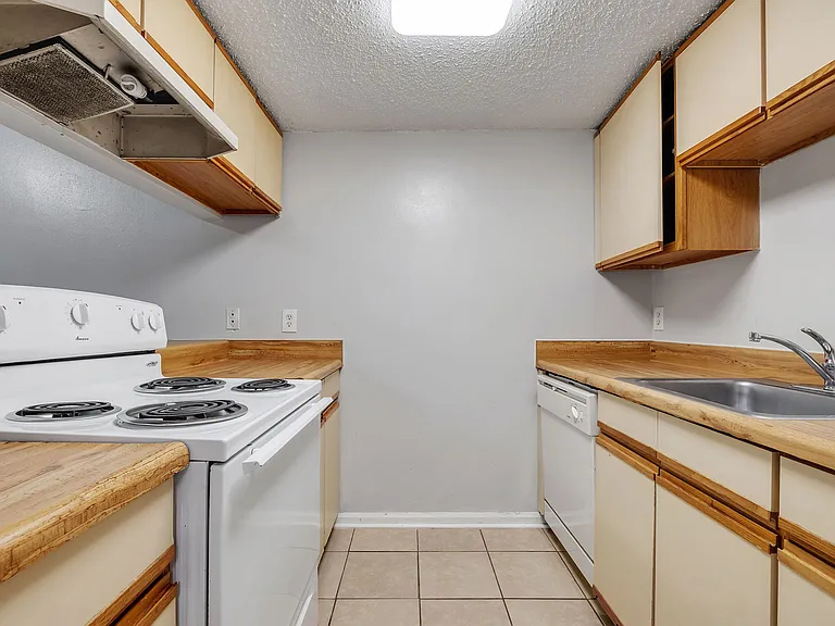 2189 Sandpiper St — Photo 12